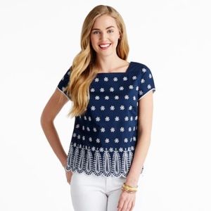 Vineyard Vines embroidered top 6